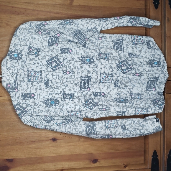 Vintage Tops Rocky Mountain Clothing Vintage Ladies Abstract Print